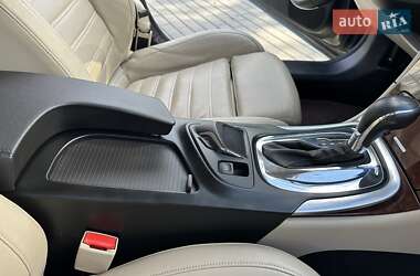 Ліфтбек Opel Insignia 2015 в 