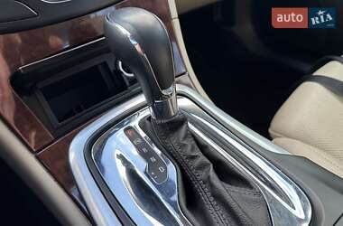 Ліфтбек Opel Insignia 2015 в 