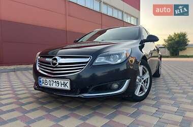 Универсал Opel Insignia 2014 в 