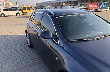 Універсал Opel Insignia 2010 в 