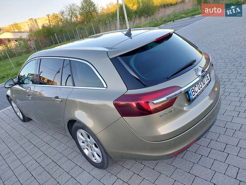 Универсал Opel Insignia 2014 в Львове