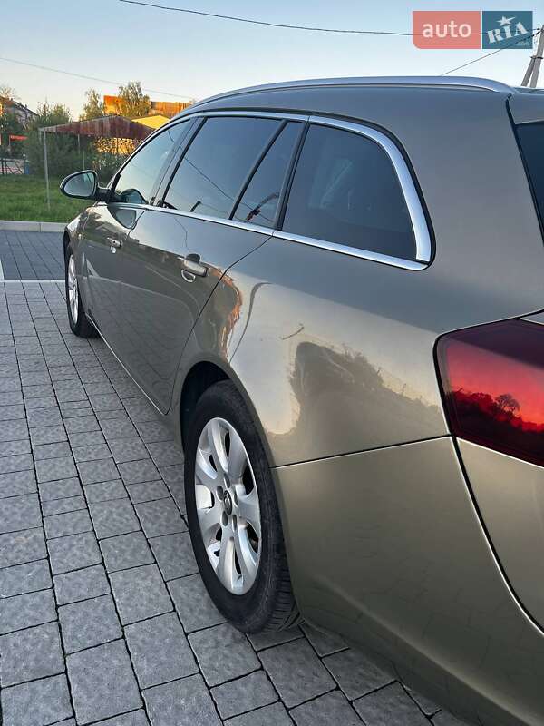 Универсал Opel Insignia 2014 в Львове