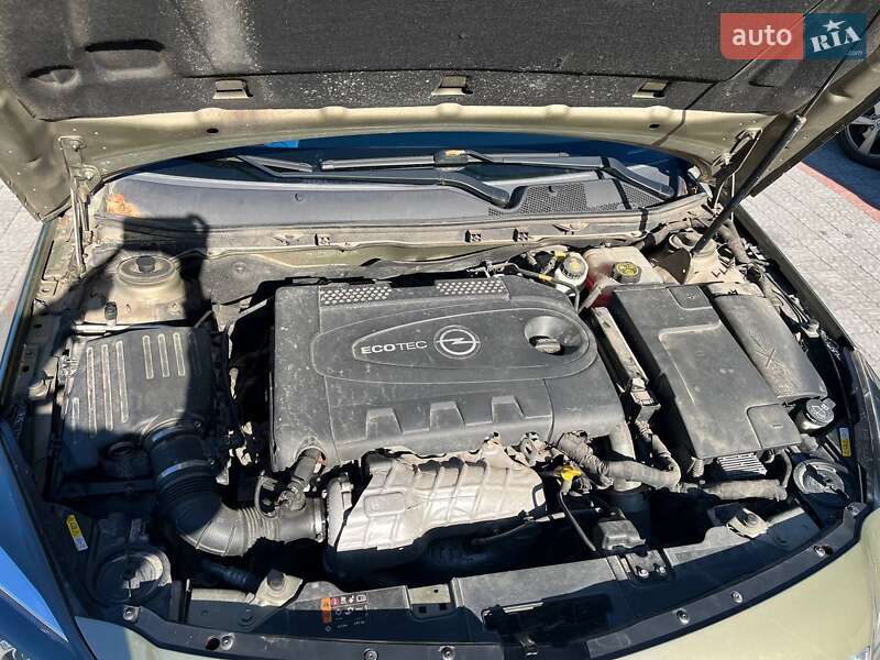 Универсал Opel Insignia 2014 в Львове