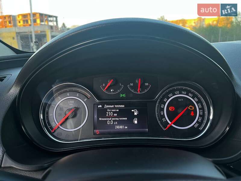 Универсал Opel Insignia 2014 в Львове