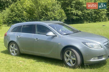 Універсал Opel Insignia 2013 в Сваляві