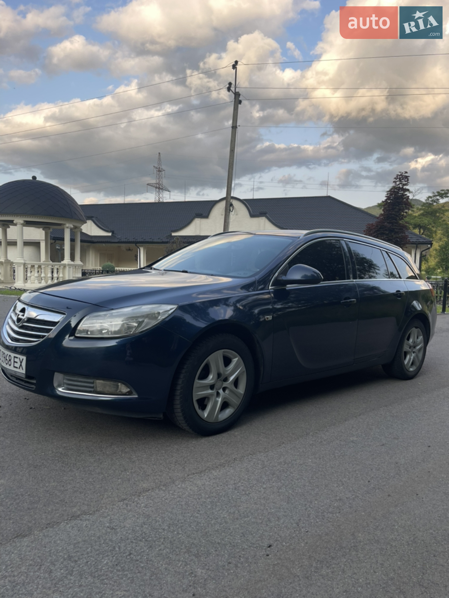 2010 Opel Insignia - мініатюра 3
