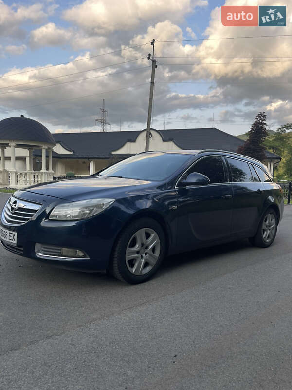 Універсал Opel Insignia 2010 в Ужгороді фото 3 Універсал Opel Insignia 2010 в Ужгороді