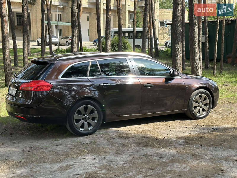 Универсал Opel Insignia 2012 в Киеве