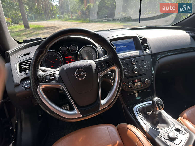 Универсал Opel Insignia 2012 в Киеве