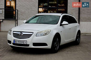 Универсал Opel Insignia 2010 в Кременце