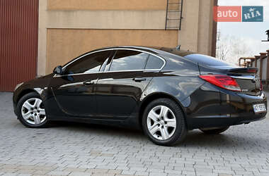 Лифтбек Opel Insignia 2010 в 