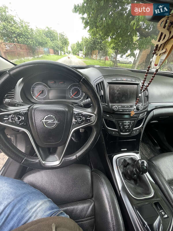 Универсал Opel Insignia 2013 в Луцке