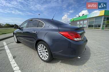Седан Opel Insignia 2009 в 