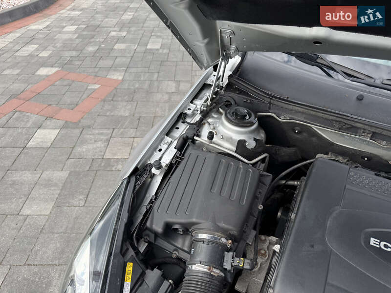 Универсал Opel Insignia 2015 в Хусте