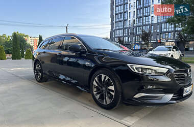 Универсал Opel Insignia 2019 в 
