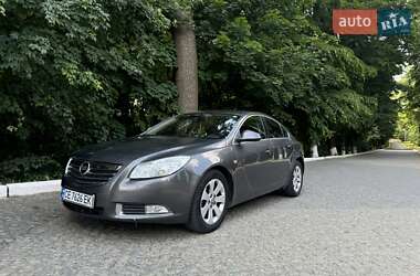 Седан Opel Insignia 2010 в Черновцах