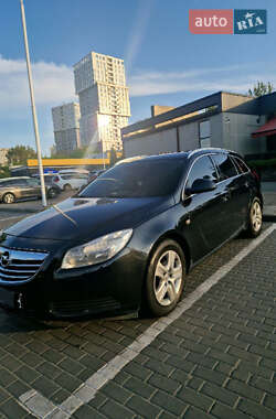 Универсал Opel Insignia 2010 в Днепре