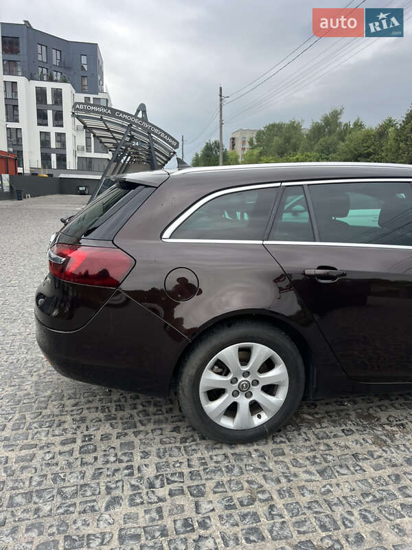 Универсал Opel Insignia 2014 в Львове