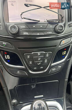 Универсал Opel Insignia 2014 в 