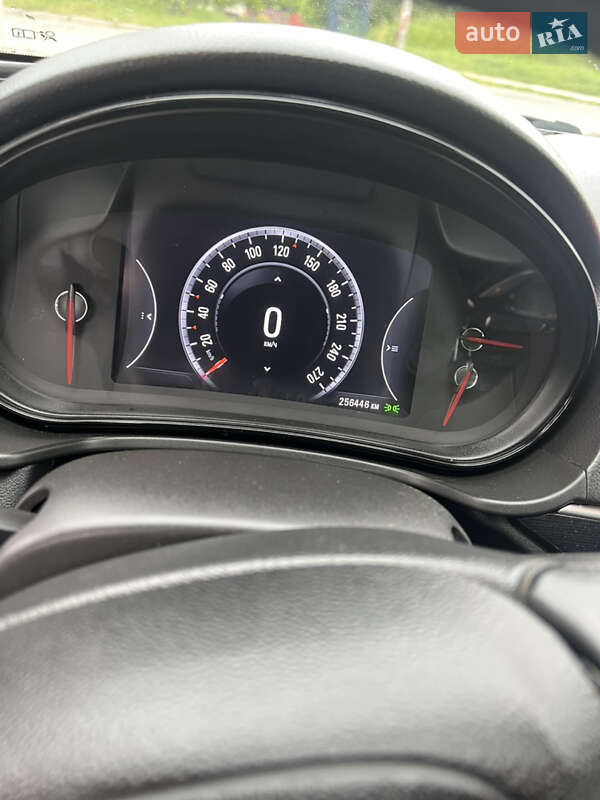 Универсал Opel Insignia 2014 в Львове