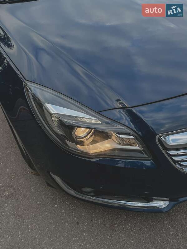 Универсал Opel Insignia 2014 в Бурштыне