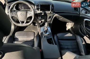 Универсал Opel Insignia 2014 в 