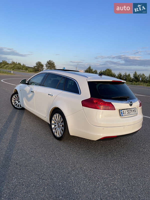 Универсал Opel Insignia 2011 в Львове