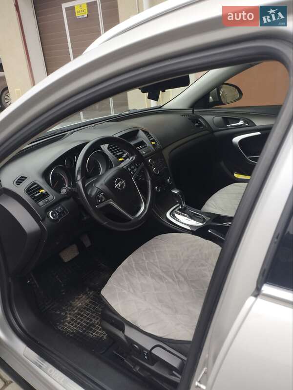Универсал Opel Insignia 2010 в Каменец-Подольском