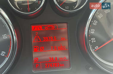 Универсал Opel Insignia 2012 в 