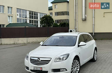 Універсал Opel Insignia 2011 в 