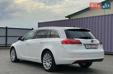 Універсал Opel Insignia 2011 в 