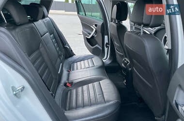 Універсал Opel Insignia 2011 в 