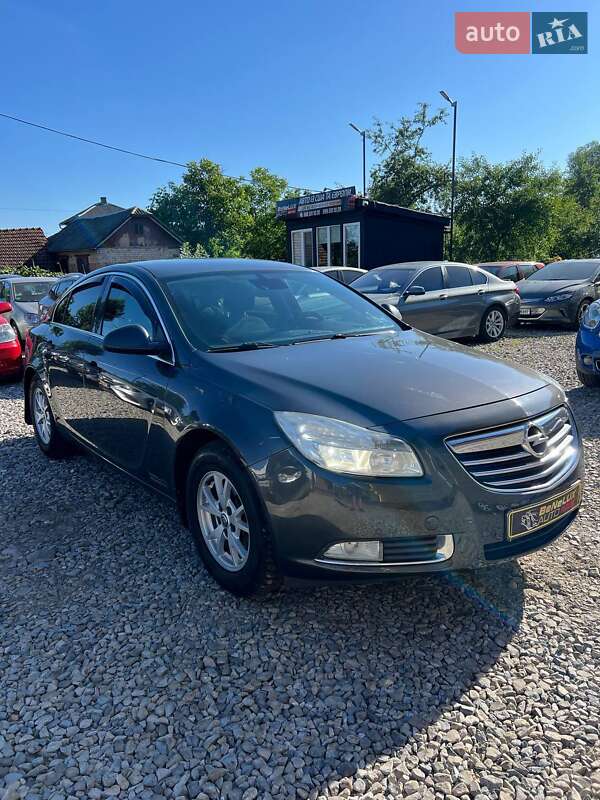 Opel Insignia 2012