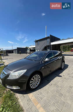 Универсал Opel Insignia 2010 в Львове