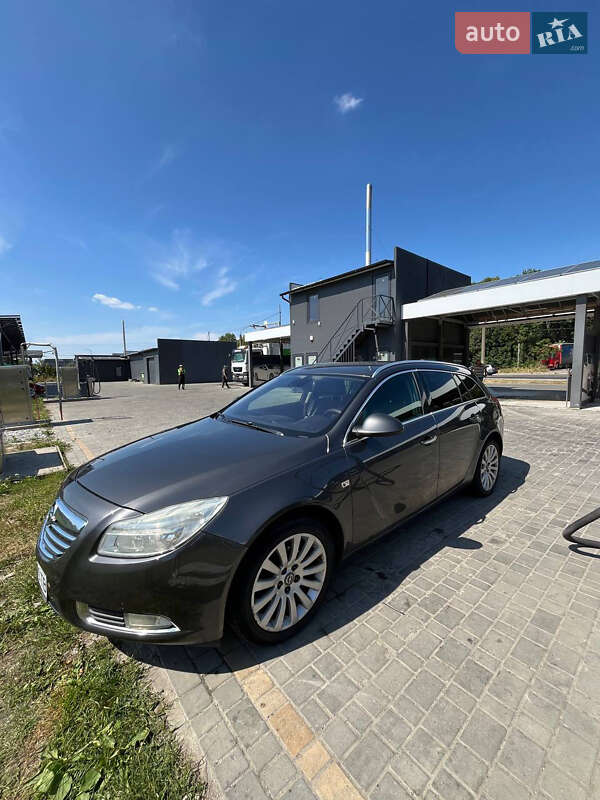 Opel Insignia 2010