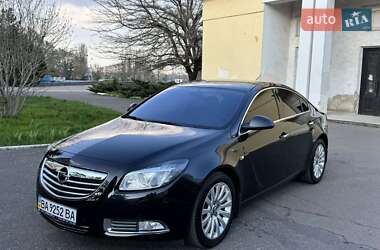 Седан Opel Insignia 2010 в Черноморске