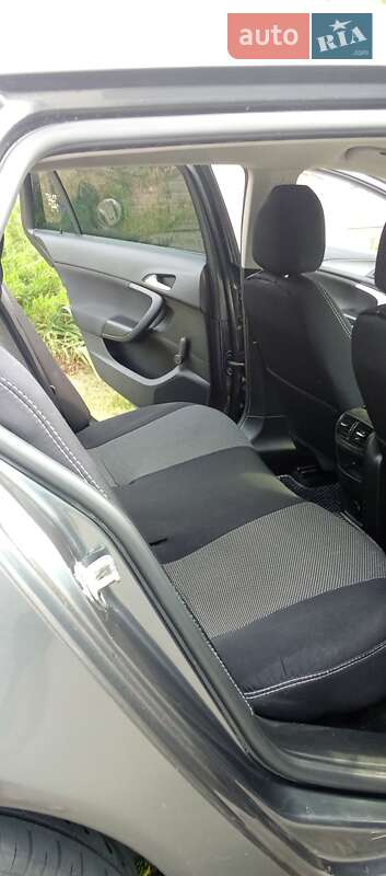 Универсал Opel Insignia 2011 в Белой Церкви