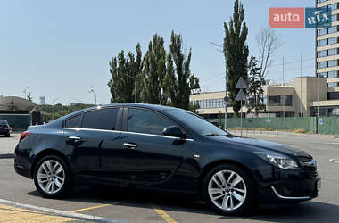 Седан Opel Insignia 2016 в 