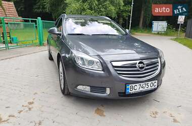 Универсал Opel Insignia 2009 в 