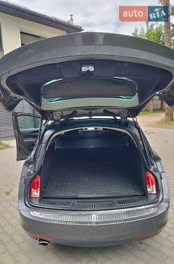 Универсал Opel Insignia 2009 в 