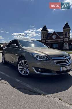 Лифтбек Opel Insignia 2015 в 