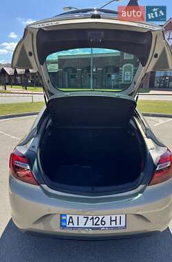 Лифтбек Opel Insignia 2015 в 