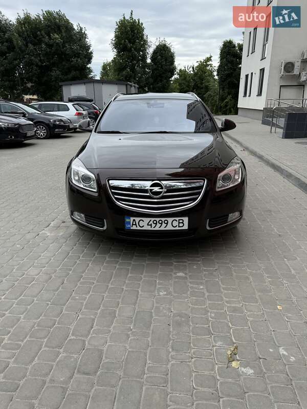 Универсал Opel Insignia 2011 в Луцке