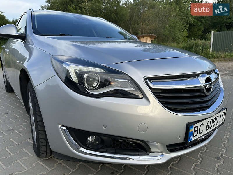 Універсал Opel Insignia 2016 в Львові