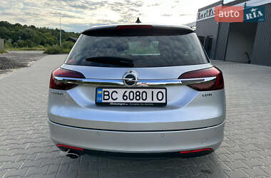 Универсал Opel Insignia 2016 в 