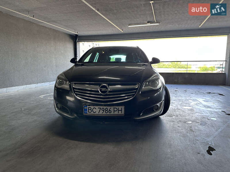 Універсал Opel Insignia 2014 в Львові