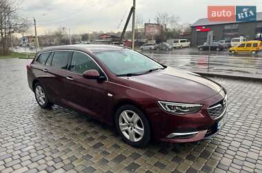 Универсал Opel Insignia 2018 в 