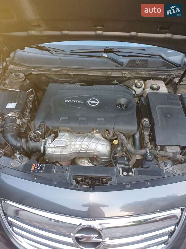 Універсал Opel Insignia 2011 в Могилів-Подільському