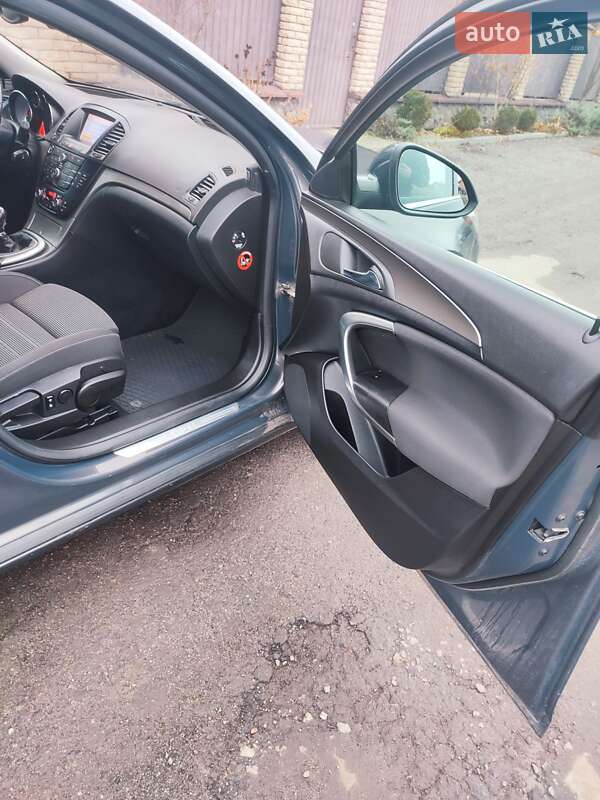 Универсал Opel Insignia 2013 в Виннице