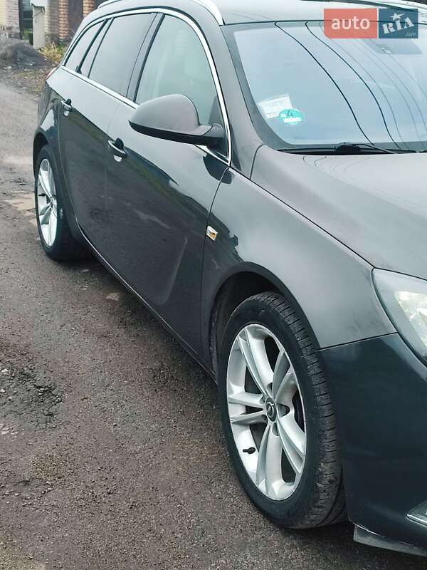 Универсал Opel Insignia 2013 в Виннице